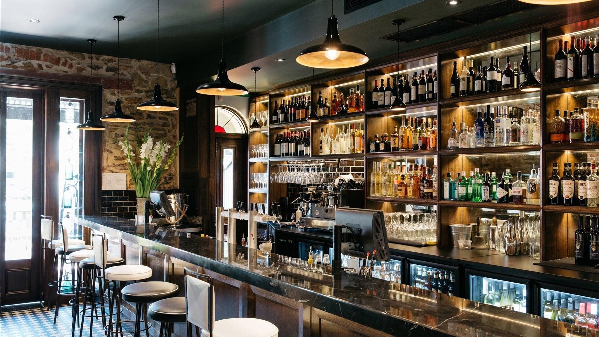 12 Topics Guys Like to Talk About