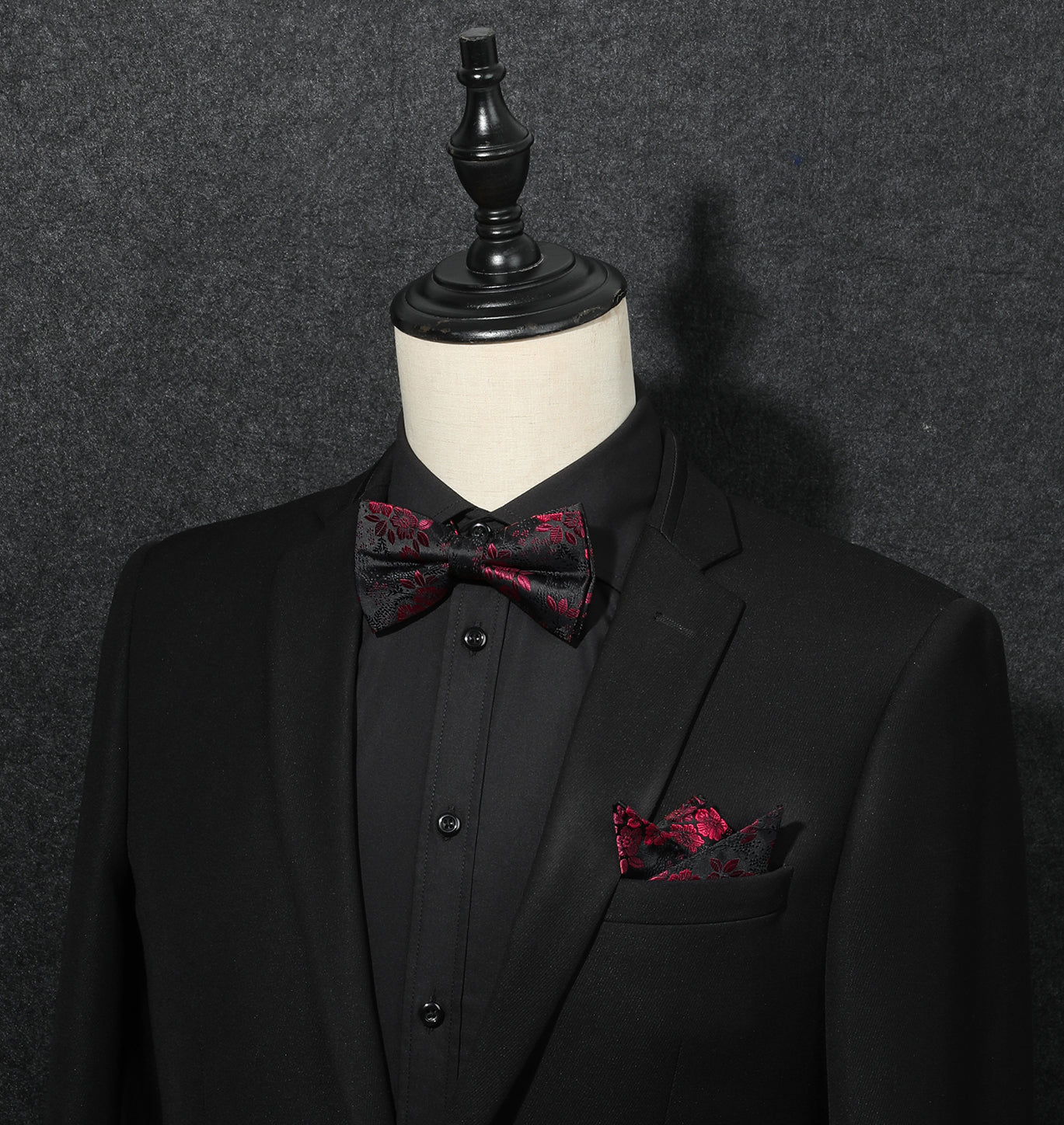 Paisley Pre-Tied Bow Tie & Pocket Square - BLACK/RED