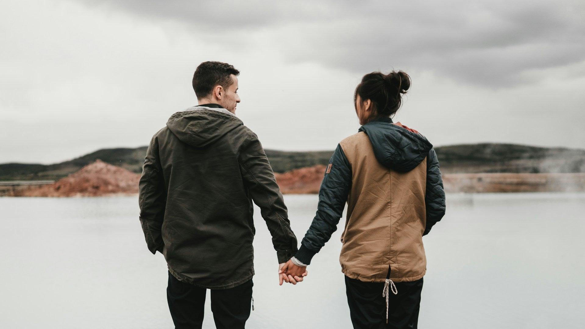 7 Lessons About Love and Relationships All Men Should Learn Before They Turn 40