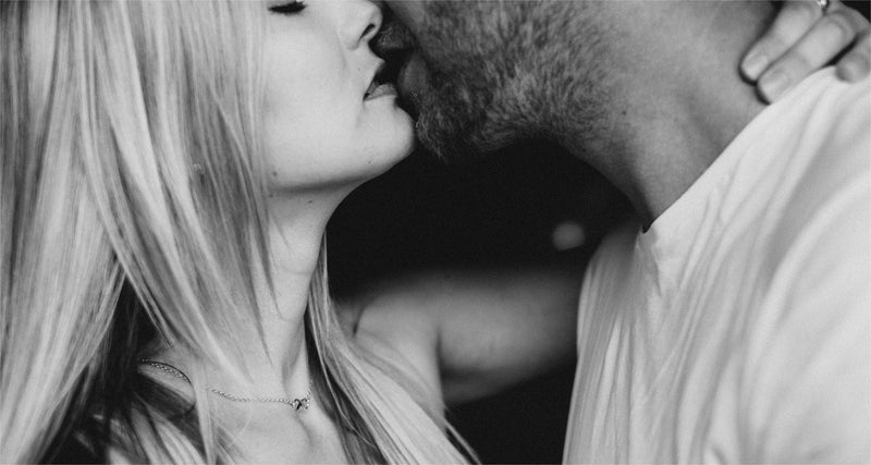 Quirky Valentine's Day Ideas - 10 Ways to Make Valentine's Day Sexier