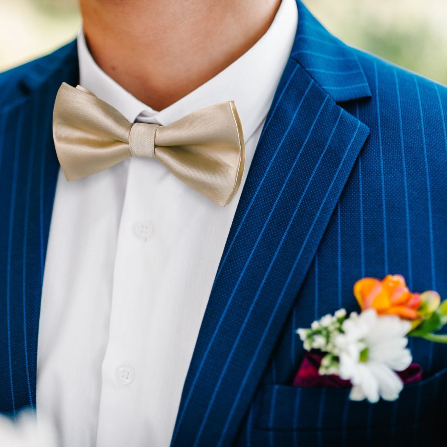 Solid Pre-Tied Bow Tie & Pocket Square - A-CHAMPAGNE 3